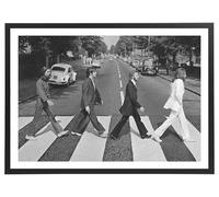 Générique Tableau Beatles - Abbey Road 70 x 50 cm avec cadre en bois noir inclus - Affiche décoration musique noir et blanc
