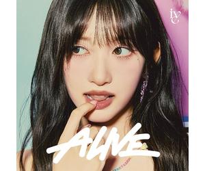 Genie Music Ive - 1st EP Alive Member Solo Jacket Edition Japan Version CD (Leeseo ver.)