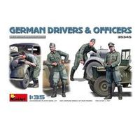 1:35 Fig. Chauffeurs/officiers allemands (4)