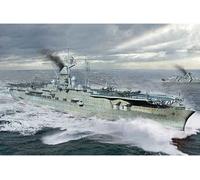 German Navy Aircraft Carrier Dkm Peter Strasser- 1:700e -