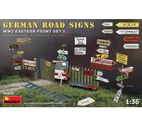 German Road Signs WWII ( Eastern Avant Set 1) Diorama 1:3 5 Plastique Model Kit