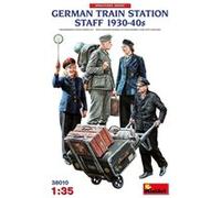 German Train Station Staff 1930-40s - 1:35e - Miniart G