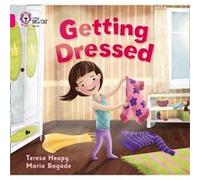Getting Dressed by Teresa Heapy Teresa Heapy (Auteur)