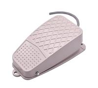 GEUXE 1pc FS-3 220VAC 10A étanche SPDT Machine Interrupteur à Pied pédale Interrupteur à Pied métal Marche arrêt 1NO1NC momentané Auto-réinitialisation Interrupteur à pédale