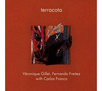 Gillet, Veronique & Fernando Freitez - Terracota