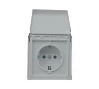 GIRA 445466 Prise de courant blanc brillant avec clapet IP44