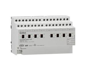 Gira Gira Actionneur de commutation 8 canaux 16A REG 100600 Quantité:1