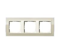 Gira Gira Cadre de recouvrement triple clair sable 0213771 Quantité:1