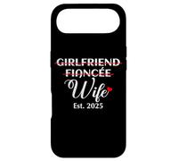 Girlfriend Fiancée Wife Est. 2025 Funny Women's Marriage Coque pour iPhone Air