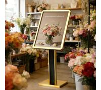 Giuggiolared Porte Affiche sur Pied Réglable, Présentoir Métallique, Supports de Signalisation pour Menu, Publicité, Signalisation, Magasin et Bureau Gold-50 * 70cm
