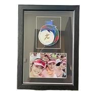 GIUPLOKID Grand Cadre d'affichage de la médaille, Badge de médaille en Bois, boîte d'ombre d'affichage 3D Multicolore A4 Plusieurs Tailles(Black,A4 (1 Medal+Horizontal Photo))