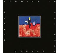 Glowing in the Dark [ inclus un poster]