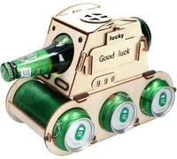 Gobesty Porte Bouteille en Bois, Range Bouteille avec Motif de Char, Amusant Support Bouteille Cadeaux pour Hommes, Les Amateurs de Bière