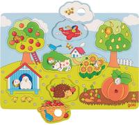 Background puzzle in the garden