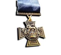 Goldbrothers13 Médaille militaire Croix de Victoria Marine royale de la Première Guerre mondiale avec ruban bleu 1918