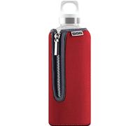 Gourde SIGG Stella Red (0.5 L), bouteille étanche sans produit toxique ni BPA, gourde en verre moderne avec une housse en néoprène