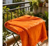 GOUTUI Plaid Polaire 100 x 200 cm Moelleuse et Chaude Couverture Polaire Flanelle Polyvalente pour Lits, Canapés, Chaises et Divans, Orange
