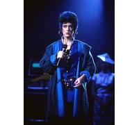Grace Slick of Jefferson Starship performant sur l'émission TV SOLID GOLD KTLA Studios Hollywood CA 6 mars 1983. ph: Ron Wolfson/poster imprimé (20,3 x 25,4 cm)