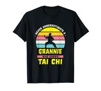 Grand-mère qui connaît le tai-chi drôle, grand-mère humoristique, grand-mère T-Shirt