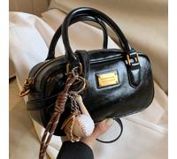 Grand sac Tote Boston doux avec pendentif en peluche, convient pour le travail et les déplacements, nouveau sac à bandoulière automne/hiver pour femmes MulticolorePolyuréthane