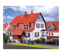 Grande maison à étage avec dépendance - KIBRI 38162 - HO 1/87