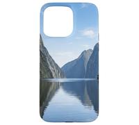 Graphique de Paysage pittoresque du lac Fjord Mountain Reflection Coque pour iPhone 15 Pro Max