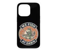 Graphique We Fish At Dawn Grenouille équitation Saumon Truite Coque pour iPhone 13 Pro