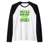 Green Out Here Being Cute Green Graphic Manche Raglan