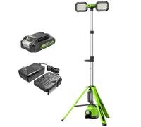 Greenworks Lampe de travail LED hybride (AC/DC) 24 V 3000 lumens à double tête avec base trépied pliable et tige télescopique, 3 modes, avec batterie 2 Ah et chargeur