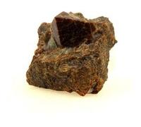 GRENAT GROSSULAIRE-ANDRADITE en provenance de France, Massif du Costabonne, Pyrénées-Orientales - Pierre naturelle rare et puissante, propriétés de guérison et d'ancrage 130.5 ct - Certificat d'Authen