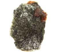 GRENAT GROSSULAIRE-ANDRADITE en provenance de France, Massif du Costabonne, Pyrénées-Orientales - Pierre Naturelle Rare et Puissante 34,0 ct - Certificat d'Authenticité Inclus 31 x 24 x 11 mm G