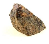 GRENAT GROSSULAIRE-ANDRADITE - Pierre Naturelle en Provenance de France, Pyrénées-Orientales - Rare Cristal de Grenat Vert, Puissant et Protecteur