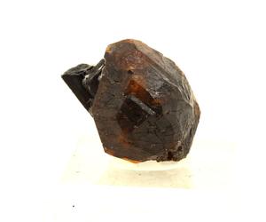 Grenat + Tourmaline. 123.5 Ct. Sahanivotry Manandona, Madagascar.