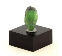 Grenat Tsavorite. 7.6 Ct. Manyara Region, Tanzanie.