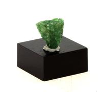 Grenat Tsavorite. 7.9 Ct. Manyara Region, Tanzanie.