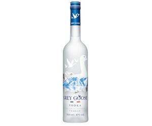 GREY GOOSE Vodka 100% Française, 40% vol. d’alc., 70 cl/700 ml, Préparée à partir des Meilleurs Ingrédients Naturels Français: du Blé de Picardie et de l’Eau de Source Naturelle de Charente