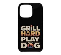 Grill Hard Play avec Chien Backyard BBQ Lover Coque pour iPhone 13 Pro
