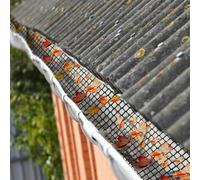 Grille de protection de gouttière en aluminium de 6 m avec 10 fixations pour maintenir un débit d'eau fluide et éviter les problèmes de débordement (12,7 x 600 cm)