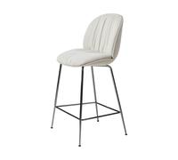 GUBI Tabouret de bar 65 cm Beetle Soft. entièrement recouvert Tabouret Sunday Dedar 112. dossier noir. laiton antique