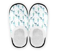 GuoChe Pantoufles en polaire pelucheuse avec semelle antidérapante pour spa, hôtel, invités, maison, intérieur M, Sapins de Noël blancs bleus verts rennes, Large