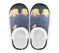 GuoChe Pantoufles pour homme et femme en polaire corail avec semelle antidérapante pour spa, hôtel, chambre à coucher, bureau, voyage, yoga, taille M, Drapeaux à moitié - Scène de mât, Medium