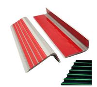 guoiooi Nez de Marche, Bordure d'escalier en Caoutchouc, phosphorescente, antidérapante, Auto-adhésive, Protection des marches d'escalier, Bordure d'escalier Peel and Stick Stair Nose(Rot,70in/1.77m)