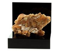 Gypse. 555.3 Ct. Saint-Paul-Trois-Châteaux, Drôme, France.