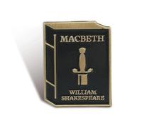 Half Moon Bay Macbeth William Shakespeare Pin's en alliage de zinc et émail noir et doré de 3,8 cm, en alliage de zinc et émail, sans pierre précieuse, 3,8 cm, en alliage de zinc et émail, sans pierre