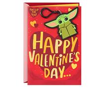 Hallmark Star Wars Carte de Saint-Valentin pour enfant avec clip amovible pour sac à dos (Baby Yoda)