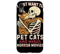 Halloween I Just Want to Pet Cats and Watch Horror Movies Coque pour iPhone XR
