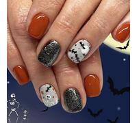 Halloween Nails Art Autocollants 24pcs Faux Nails Avec Mystérieux Fantomatiques Bat Skull Étoiles Pattions Pour Femmes Party Bat Skull Star Nail Art
