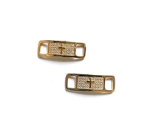 HALOKAIYA ICEDIAMOND Bijoux Hip Hop Charme Lacet Boucle, 2Pcs Iced Out Lab Diamond AF1 Accessoire de chaussures élégant pour les amateurs de chaussures Snkrs (Cross-Gold)
