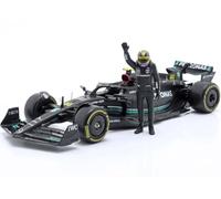 HAMILTON LEWIS F1 Mercedes W14E et figure du pilote haute 8cm 2023 Formule 1 F1 - échelle 1/24 22cm Modèle Auto DieCast Bburago 18-28037-44