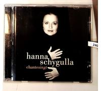 Hanna Schygulla chante